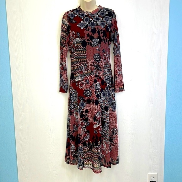 Enfocus Studio Dresses & Skirts - Enfocus Studio - Beautiful Printed Burgundy Floral Mesh Maxi Dress Size 8